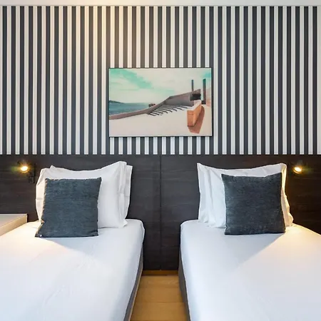 Whome Panoramic View With Elevator, Ac, Garage Perfect For Families & Business Travellers Daire Lisboa